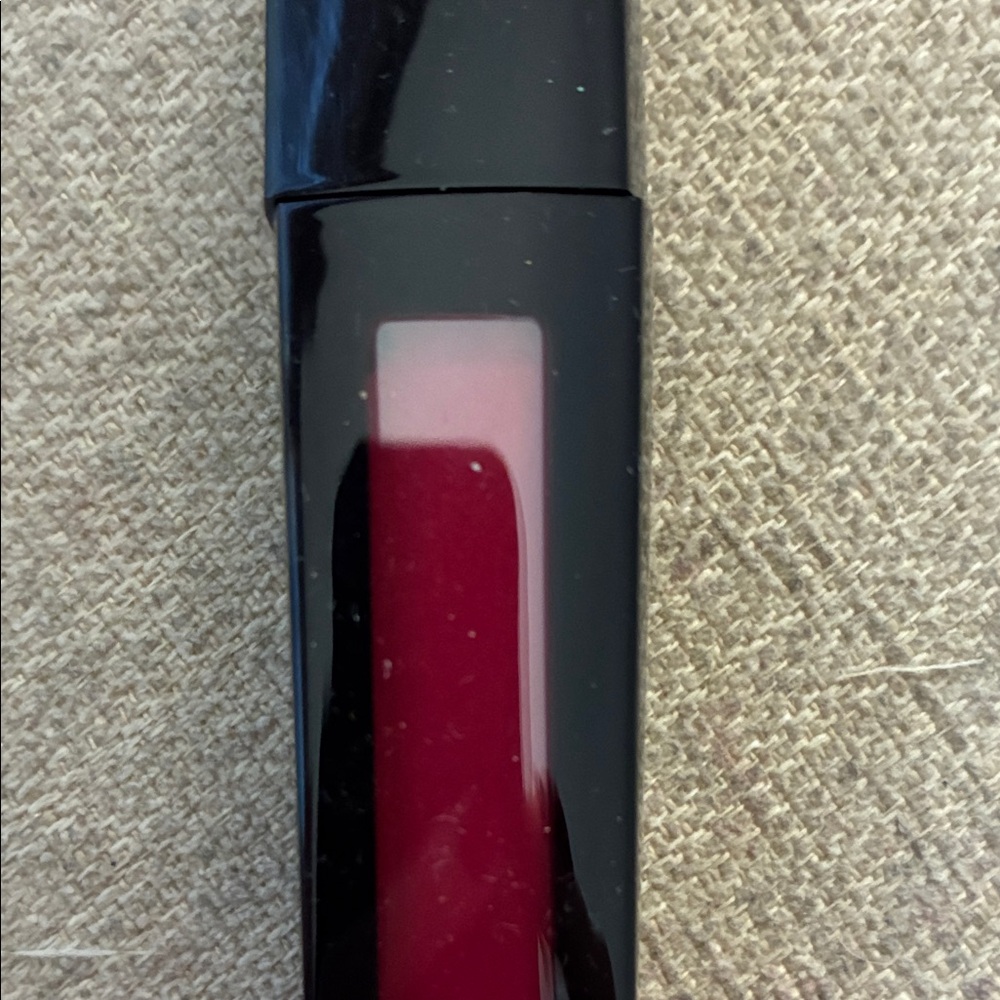 Estee Lauder Deep Red Lip Gloss